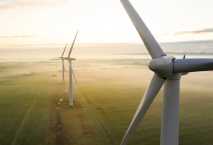 "الكهرباء" تخطط لشراء كميات من انتاج محطات الرياح المملوكة لتحالفات دولية 