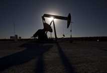 توترات الشرق الأوسط قد تدفع سعر برميل النفط إلى 250 دولاراً 