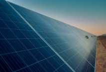 "الكهرباء" تخطط لتعزيز دور القطاع الخاص في مشروعات الطاقة المتجددة 