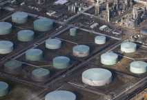الولايات المتحدة تعزز مخزونها النفطي بشراء 3.3 مليون برميل 