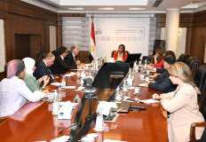 وزيرا التخطيط وقطاع الأعمال يبحثان المشروعات المشتركة مع صندوق مصر السيادي