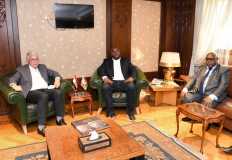 وزير خارجية بوروندى يدعو "المقاولون العرب" للعمل في بلاده
