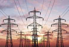 توقيع عقود "الربط الكهربائي" بين مصر والسعودية بـ1,8 مليار دولار