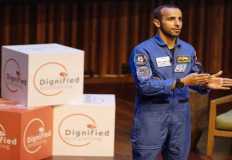 رائد الفضاء الإماراتي هزاع المنصوري يتجول في إكسبو ويزور جناح مصر