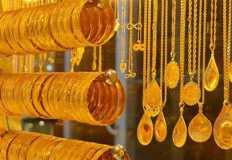 مصادر: محلات الذهب تطلب الدفع الفوري نقدا .. وترفض "البطاقات"
