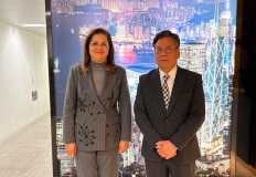 دعوة وزير التجارة في هونج كونج لزيارة مصر لبحث الفرص الاستثمارية
