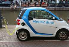 زيادة ملحوظة في عمليات ترخيص السيارات الكهربائية بمصر