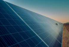 "الكهرباء" تخطط لتعزيز دور القطاع الخاص في مشروعات الطاقة المتجددة  