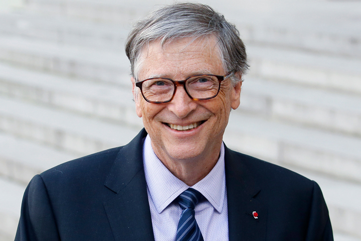 بيل جيتس يدخل السوق المصري من بوابة آل ساويرس