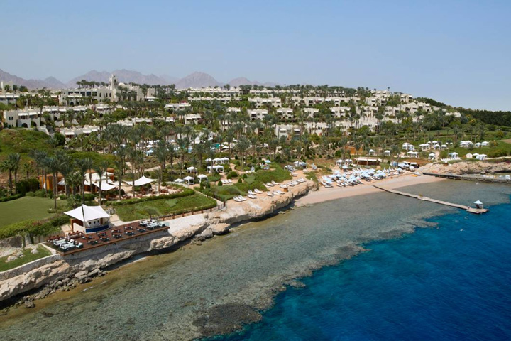 شركة سياحية بريطانية تكشف خطة عودتها إلى شرم الشيخ.. 