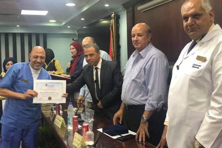 مستشفى مصرللطيران تحتفل بنجاح 55 عملية زراع كلي في عام 