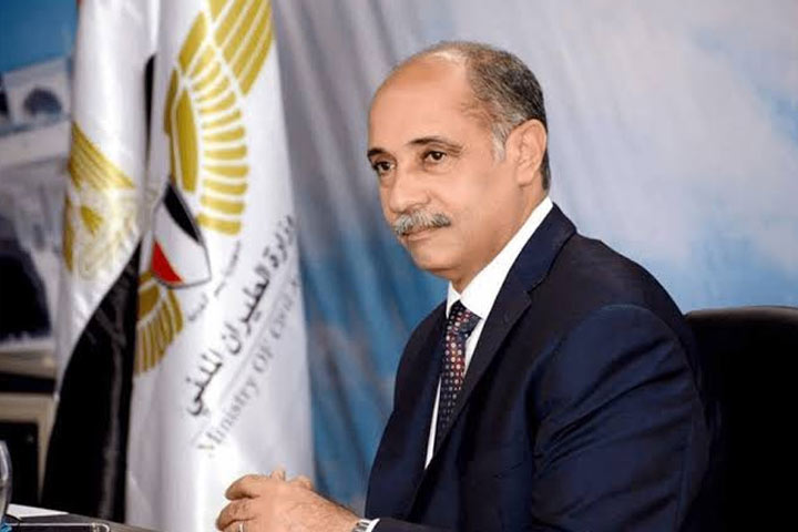 "يونس المصري" يتفقد مطار شرم الشيخ قبل انطلاق منتدى شباب العالم