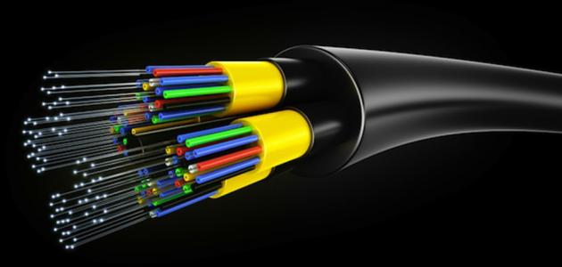 اتفاقية جديدة لإنشاء مسار كابلات ألياف ضوئية بين البحرين المتوسط والأحمر