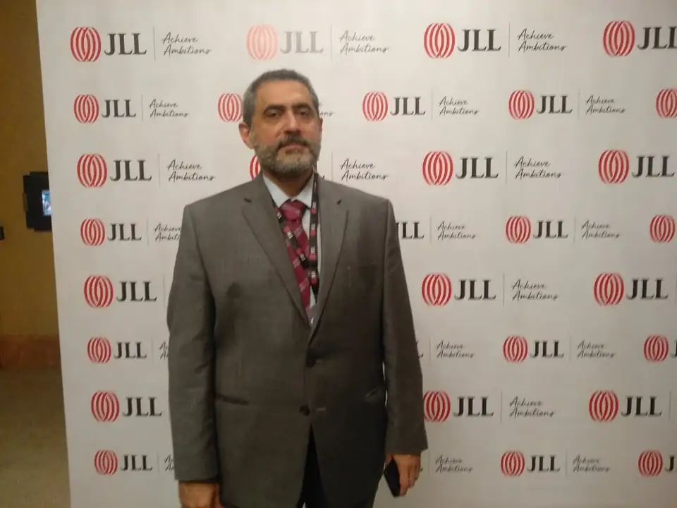 العناني السعودية تخطط لإقامة مشروعات عقارية بشرق القاهرة