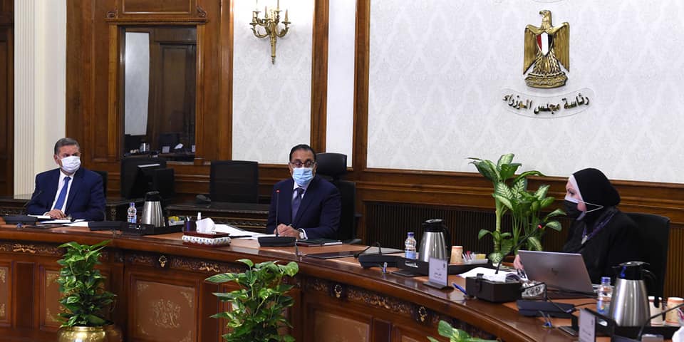 رئيس الوزراء: نستعد لاطلاق استراتيجية صناعة السيارات وتوطينها في مصر