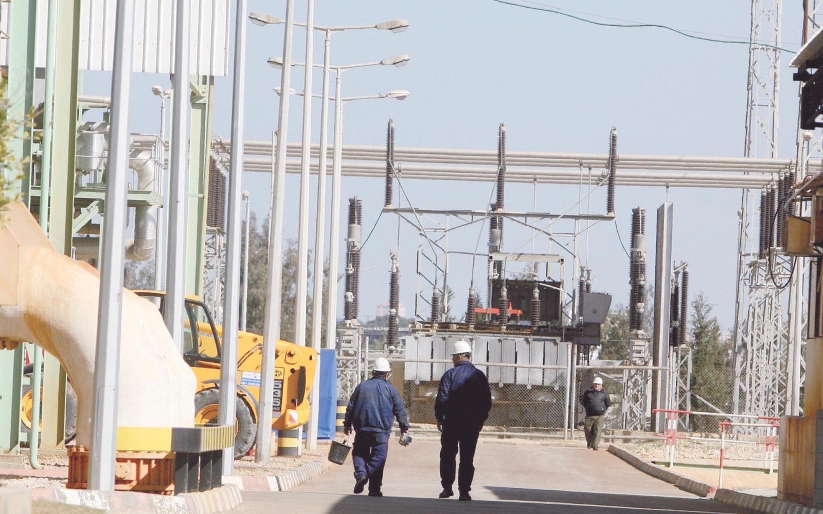 " السويدي " تنفذ 3 محطات محولات بوسط وشمال سيناء،