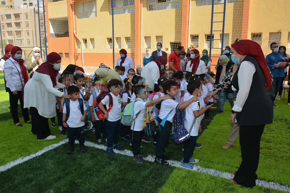 انطلاق العام الدراسى الجديد 2021-2022 بالمدارس الرسمية الدولية