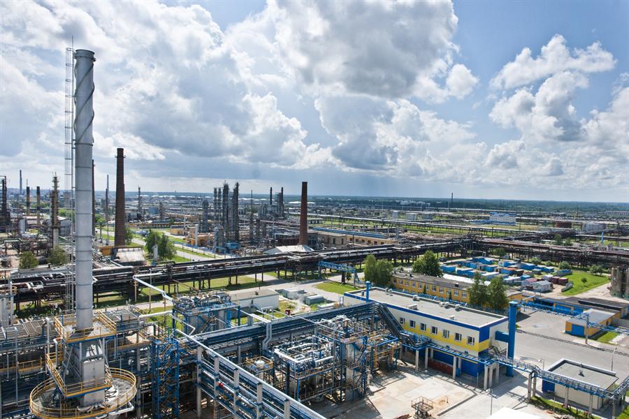 ارتفاع مبيعات مصر لصناعة البتروكيماويات يعزز صافي أرباحها النصف الأول من 2023