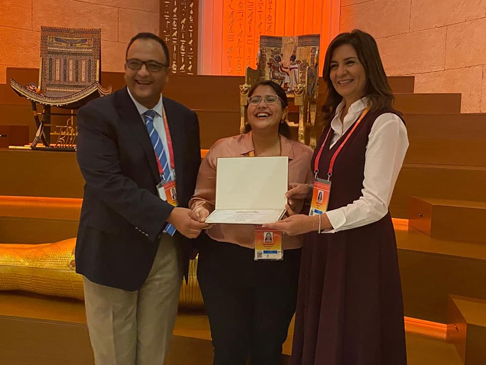 تكريم 20 من الشباب المشاركين بتنظيم جناح مصر  "إكسبو 2020"