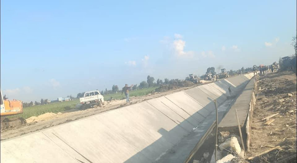 وزارة الري: مشروع تبطين الترع يحقق العدالة في توزيع المياه بين الفلاحين