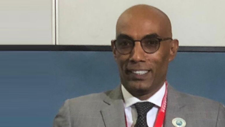 هشام إدريس: منتدى الشباب رسالة إلى العالم بسلامة الإجراءات الوقائية.. ودعاية للسياحة المصرية