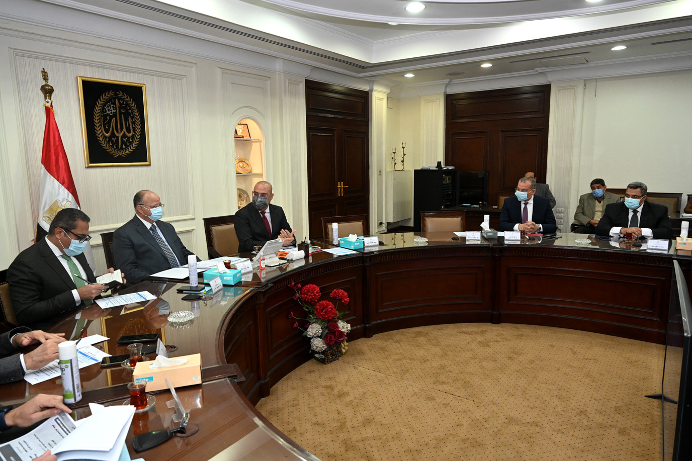 وزير الإسكان يستعرض الموقف التنفيذي لمشروع تطوير "منطقة مثلث ماسبيرو"