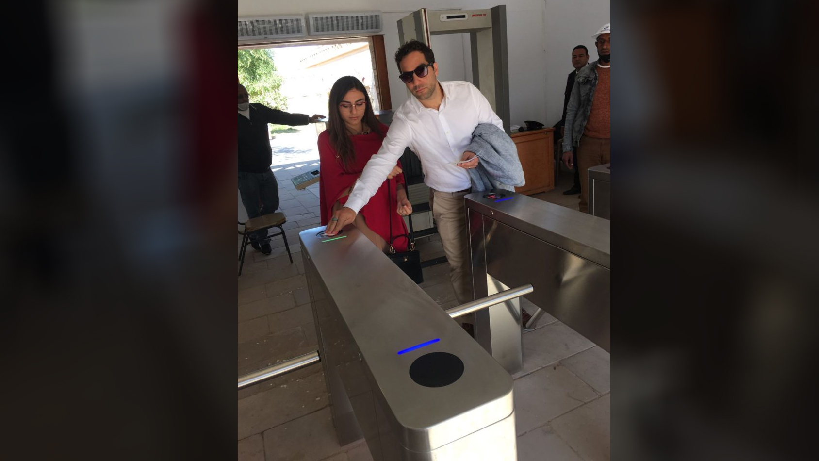 الانتهاء من تشغيل بوابات أبو سمبل الإلكترونية