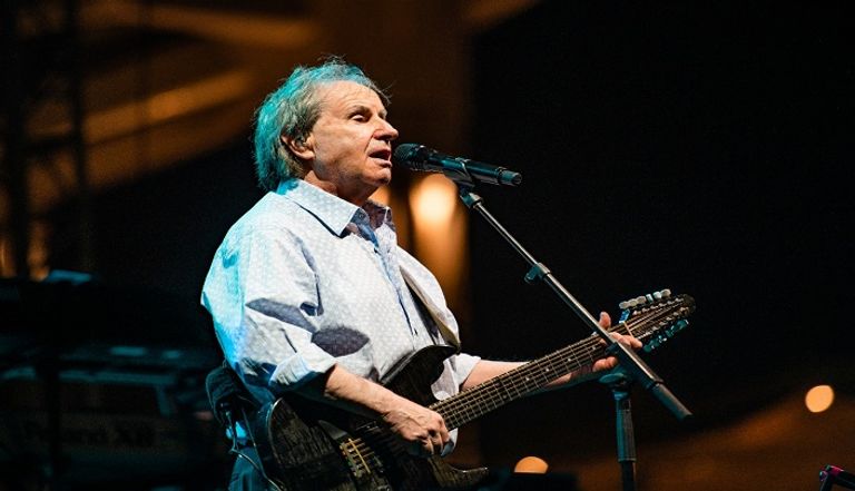 "كريس دي بيرج" يقدم حفلا استثنائيا بإكسبو 2020 دبي