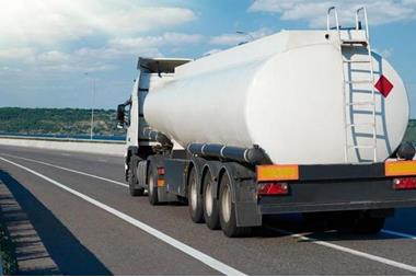 8 خطوط جديدة لنقل الزيت الخام والمشتقات البترولية