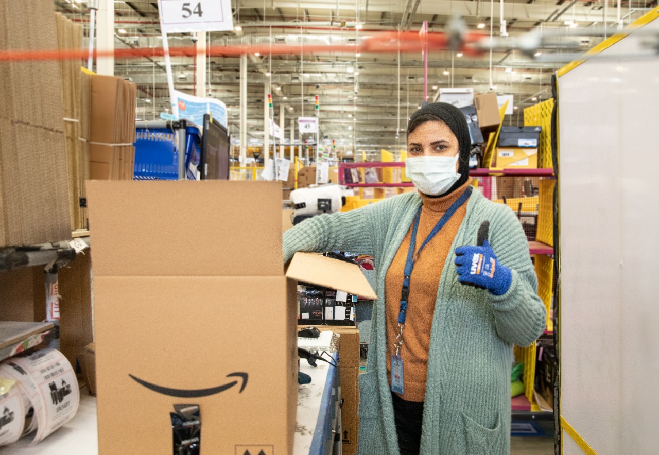 أمازون تحتفل برمضان  بتوزيع أكثر من مليون وجبة في مصر والإمارات والأردن والسعودية