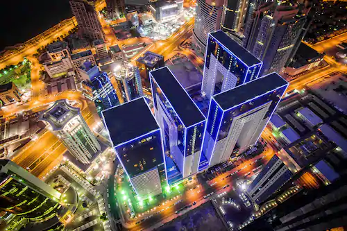 في قطاعي الفندقة والخدمات المالية.. "أزدان" القطرية تعلن رغبتها الاستثمار بالسوق المصرية