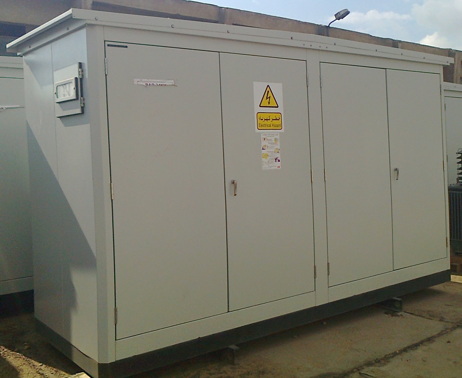 كراسة الشروط بـ 20 الف جنيه.. الكهرباء تطرح مناقصة لتركيب 175 محولا وكشك