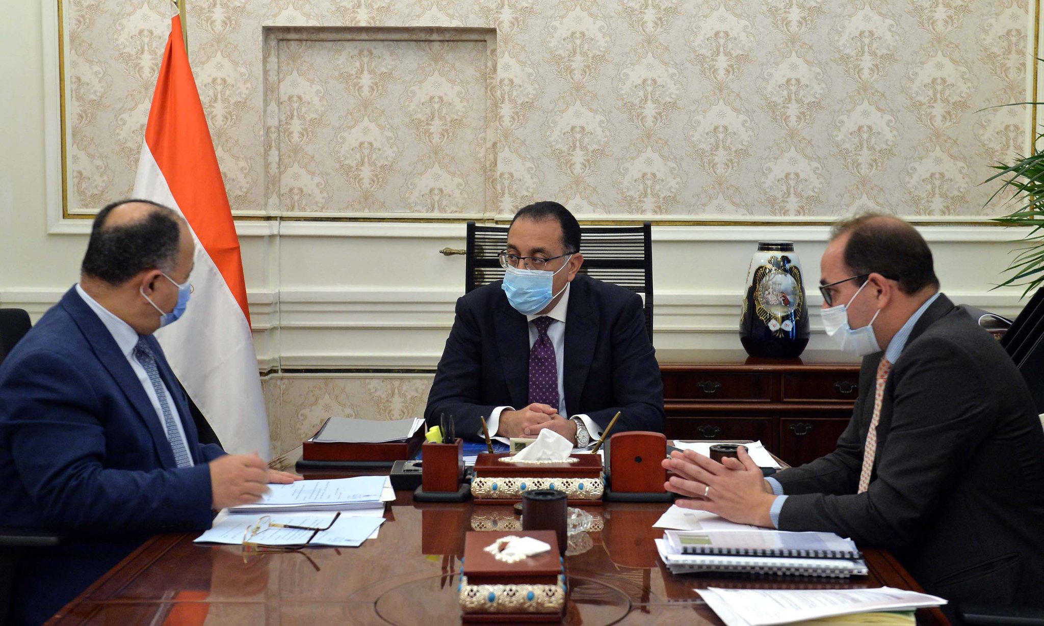 اعفاء 19 نشاط صناعى من الضريبة العقارية بأثر رجعي