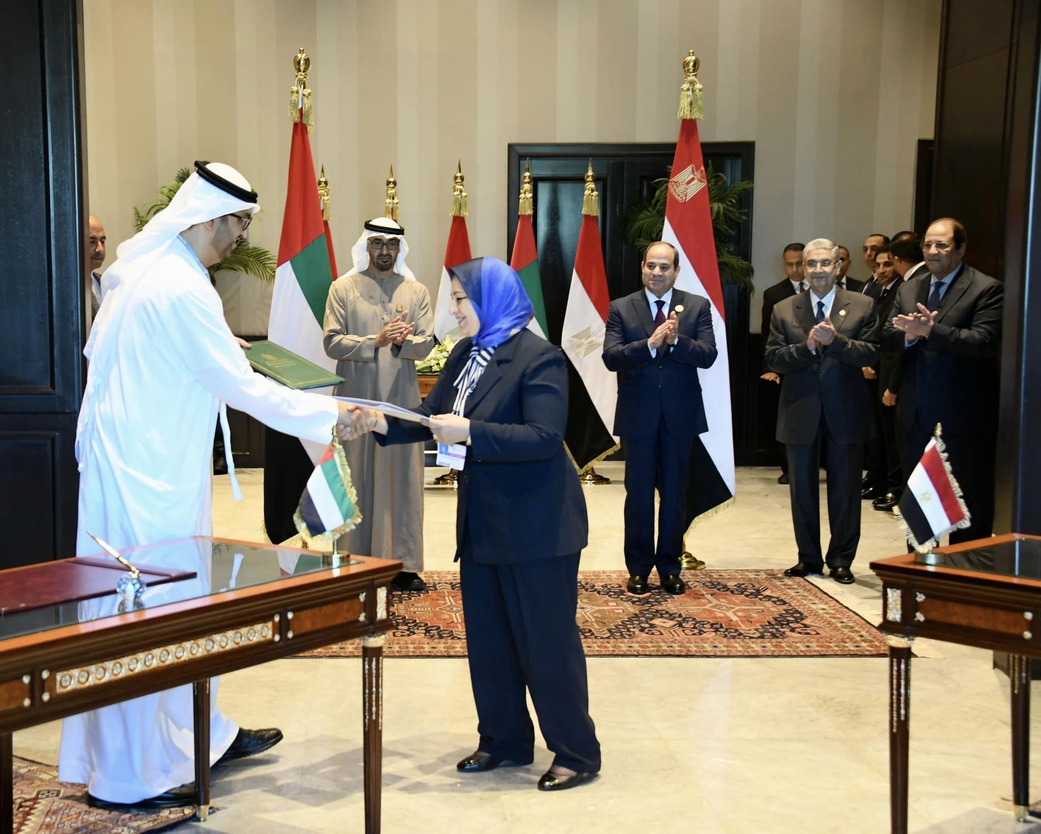 بحضور السيسي وبن زايد .. مذكرة تفاهم بين مصر والإمارات لإنشاء محطة كهرباء الرياح