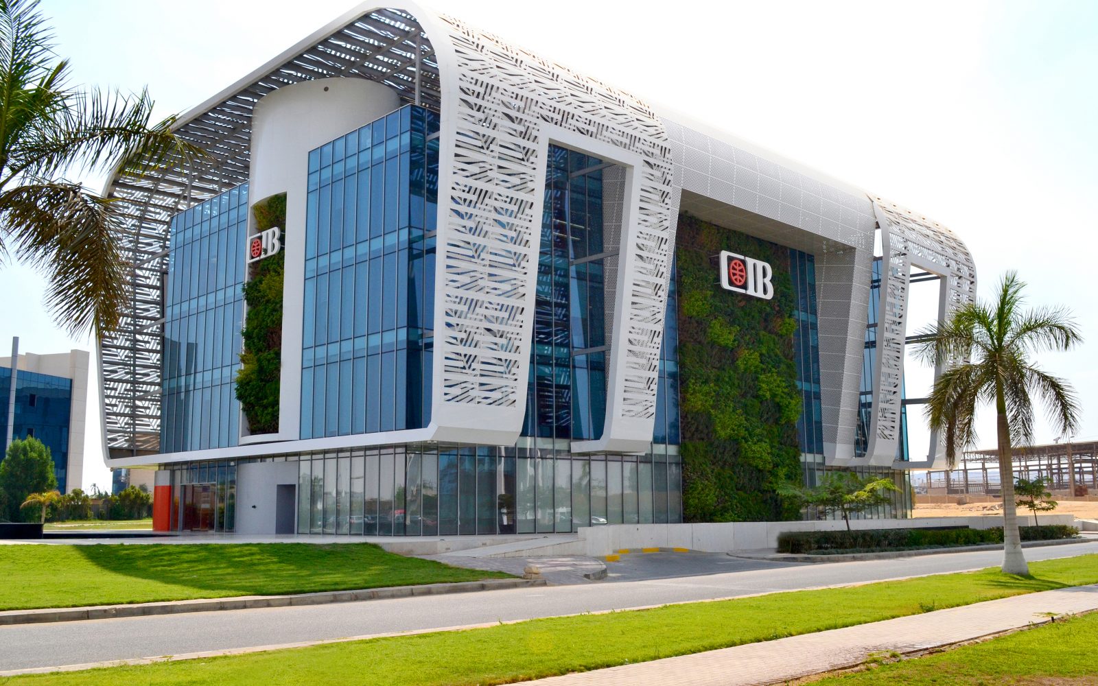 البنك التجاري الدولي مصر يوافق على استقالة شريف سامي من عضوية مجلس الإدارة