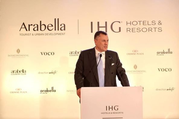 وزير السياحة ينوه بزيادة معدلات حركة السياحة الوافدة للبلاد