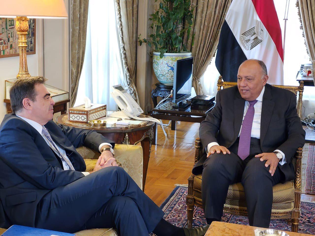 الاتحاد الأوروبي يؤكد اهتمامه بتنظيم انتقال العمالة المصرية المدربة إلى دوله