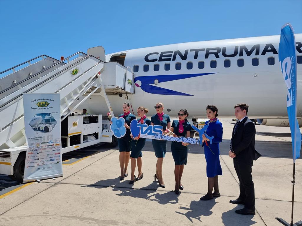 تدشين خط جوي جديد بين شرم الشيخ وطاجكستان ووصول أول رحلة بـ165 سائحاً