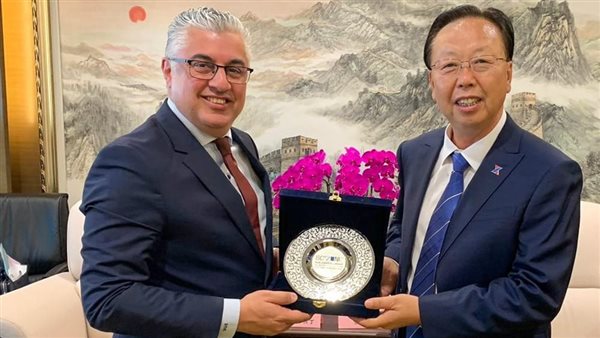 تسهيلات من "اقتصادية قناة السويس" لمشروع شركة "شين شينج" لإنتاج مواسير الزهر