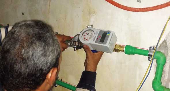 الإسكان: زيادة تركيب عدادات المياه مسبقة الدفع لترشيد الاستهلاك وتقليل الفاقد