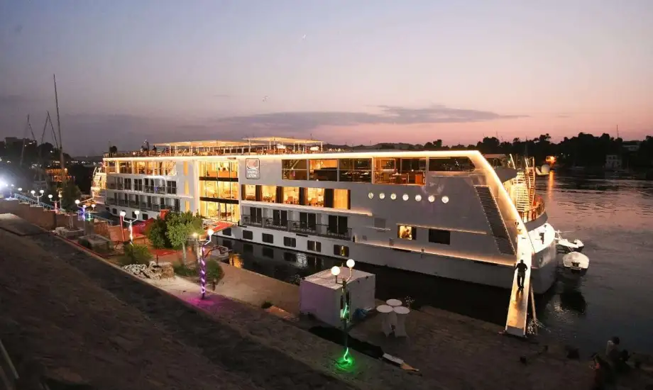 افتتاح أحدث الفنادق العائمة في أسوان بتصنيع من المقاولون العرب