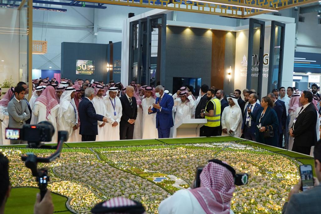 شرق الرياض مستقبل التنمية .. يجذب كبرى الشركات العقارية .. و"طلعت مصطفى" تدشن مدينة بنان