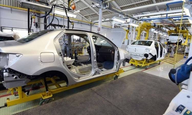 اتفاق مبدئي لبناء مجمع لصناعة السيارات شرق بورسعيد بالتعاون مع "فولكس فاجن"