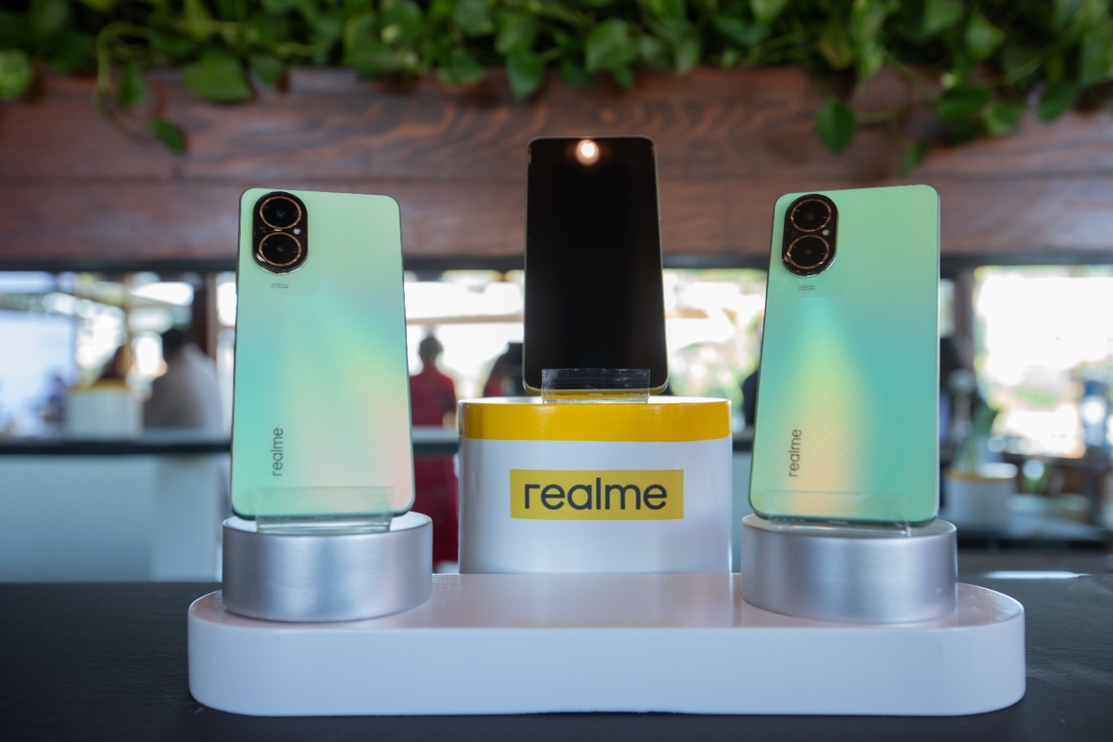 تفاصيل احدث اجهزة محمول لـ ريلمى العالمية بمصر