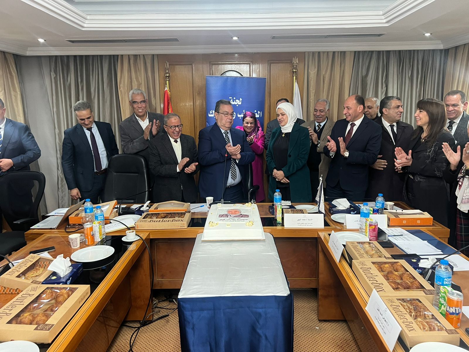 مصلحة الضرائب: مد جسور التواصل مع اتحاد الصناعات لتذليل أى عقبات