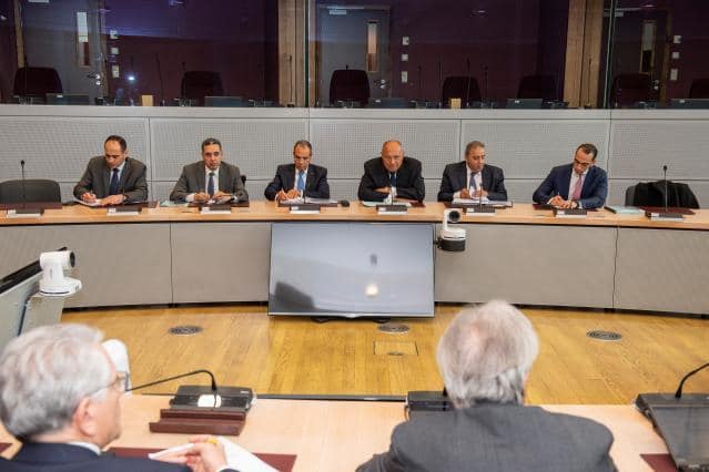 الاتحاد الأوروبي يؤكد التزامه بدعم استقرار الاقتصاد المصري