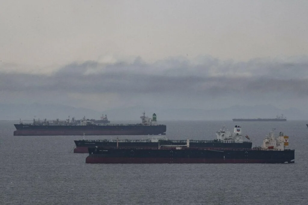 تعطل مسار البحر الأحمر يغير خريطة موردي النفط في العالم