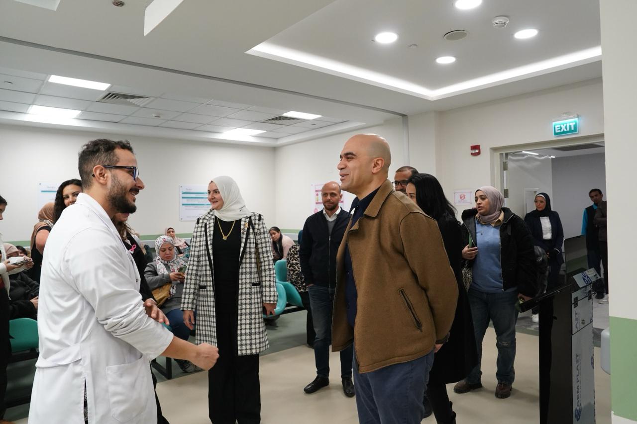 تجارية الجيزة تبحث دعم المعارض النوعية لمحاربات "مؤسسة بهية"