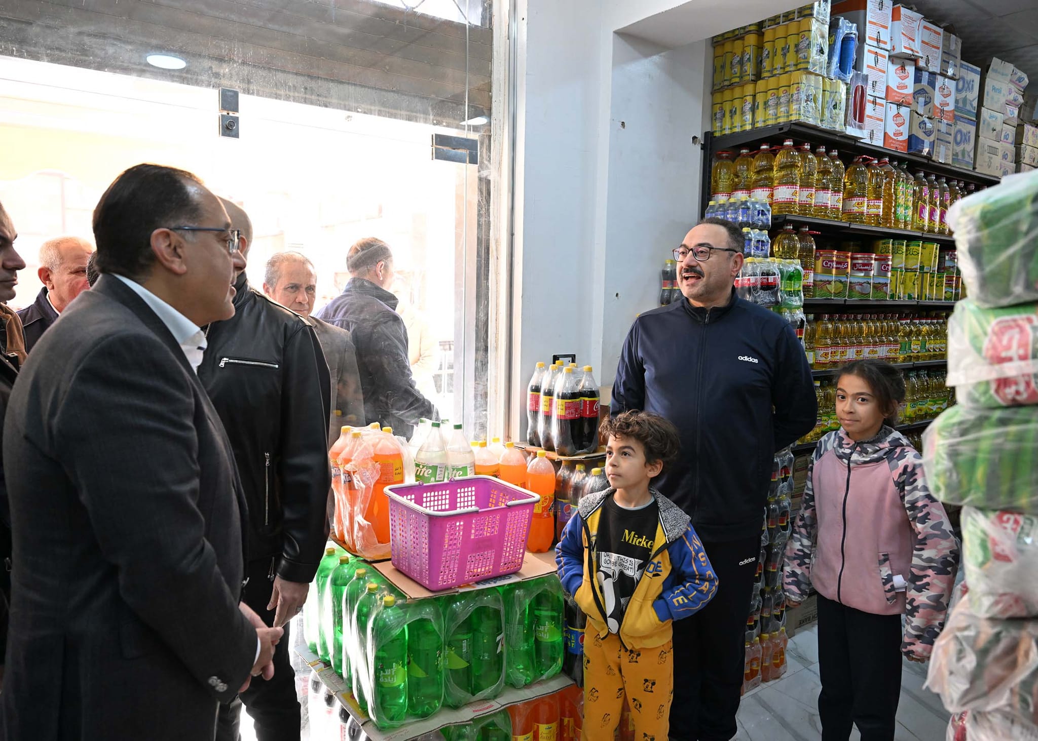 مدبولي يتفقد مدينة بدر  وR3 والنهر الأخضر .. وحوافز للموظفين المنتقلين إلى العاصمة الإدارية