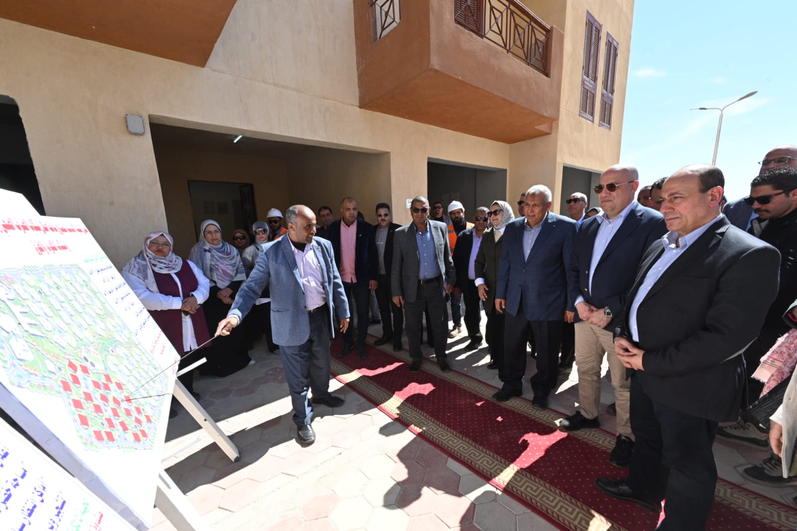 افتتاح مشروع درة الوادى السكني بمدينة الخارجة